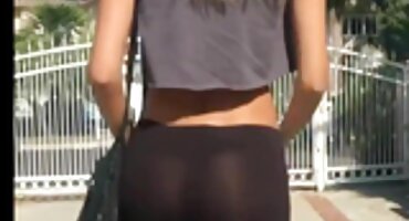 phim sex nhật bản cực hay Kẻ Lừa đảo ôm phim sex bú lon cô gái trong xe và ném trên đường phố.